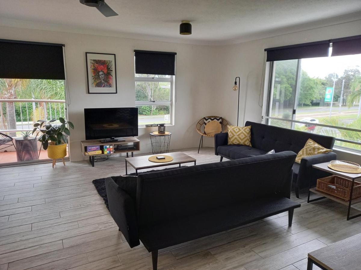 Family Oasis @ Broadbeach Apartment
